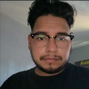 Meet your Posher, Jonathan